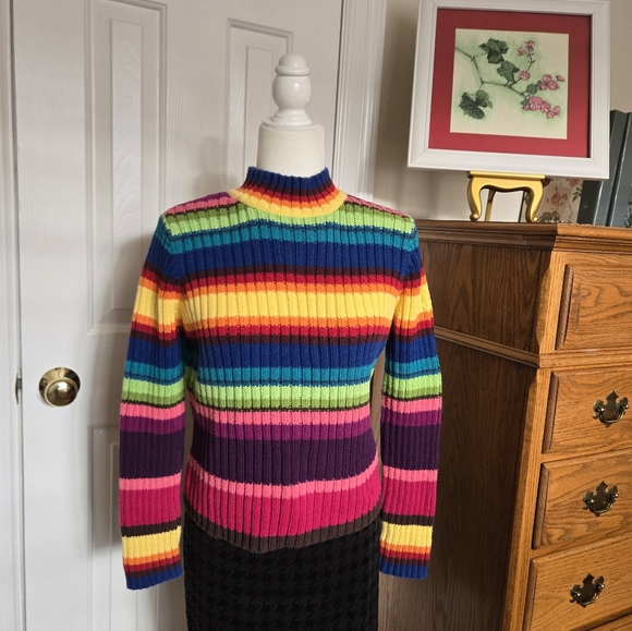 Valerie Stevens Sweaters - Valerie Stevens Vintage Cotton Blend Rainbow Striped Sweater - EUC